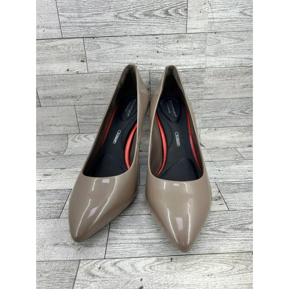 Rockport Total Motion Taupe Patent Leather Pointed Toe Pumps BX2837 Women Sz 8.5